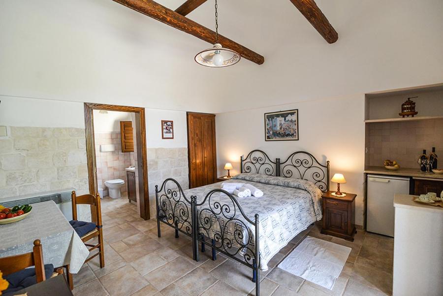 Truddhi Casa E Cucina Di Puglia Aparthotel Locorotondo Exterior photo